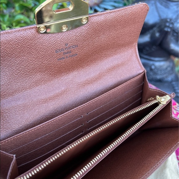 Louis Vuitton Quilted Etoile Monogram Wallet - Picture 13 of 13